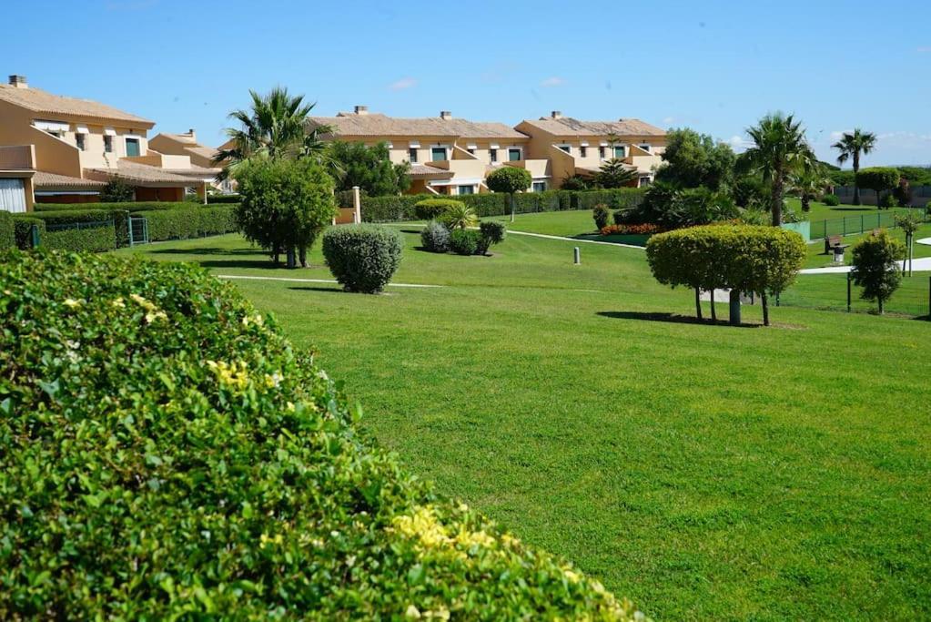 El Balcon Del Novo -Novo Sancti Petri- Luxury 3 Bedrooms - Piscina Y Pista Padel 奇克拉纳－德拉弗龙特拉 外观 照片